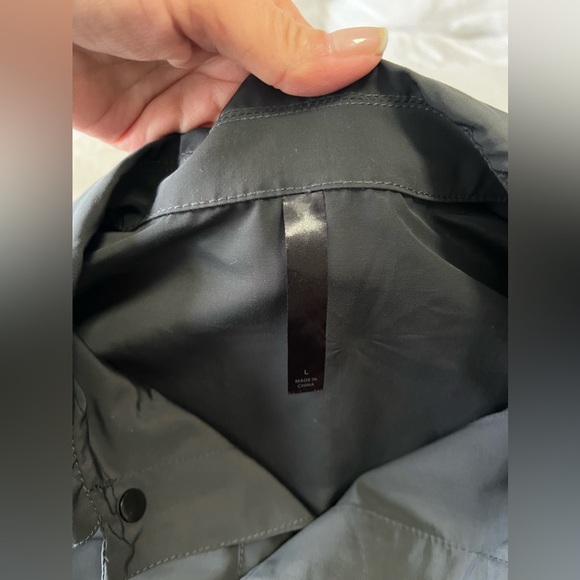 Fabletics | Mens SZ Large | The Outpost Jacket Black/Gray Snap Front Shacket - Picture 6 of 11